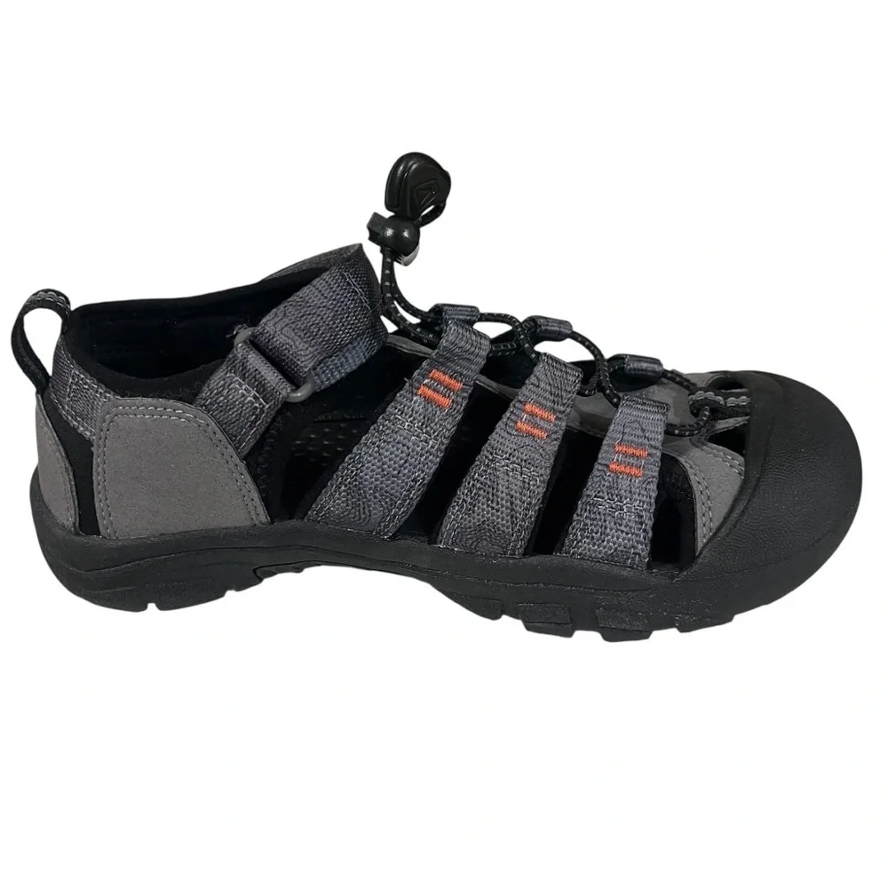 Keen Big Kids Newport H2 Sandals Steel Grey & Black Size 8